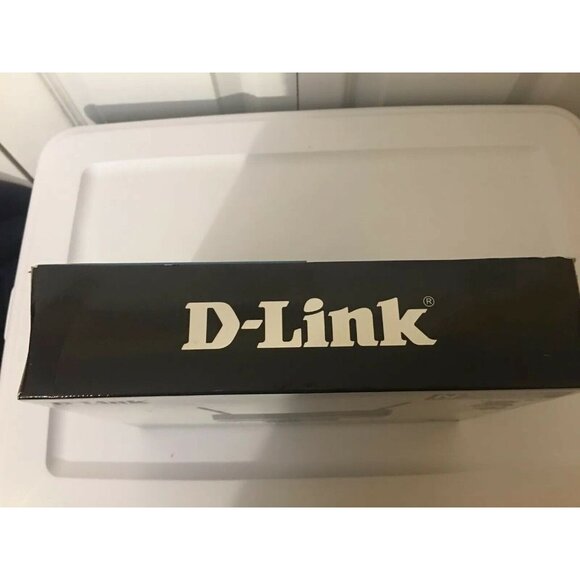 Wireless N 300 Router Bundle D-Link DIR-615 USB Network Starter Kit - Picture 8 of 10